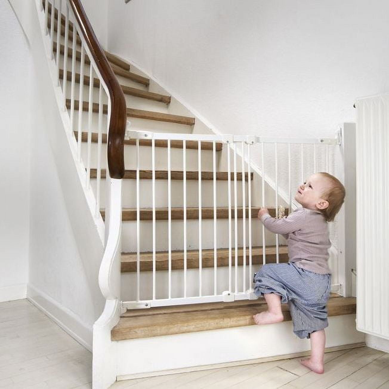 BabyDan Flexi Fit Angle Mount Safety Gate 27.2" - 41.9", Beechwood