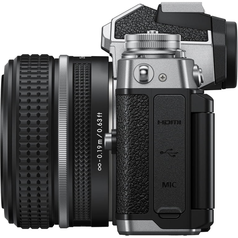 Nikon Z fc Mirrorless Camera 20.9MP DX Format with 28mm f/2.8 SE