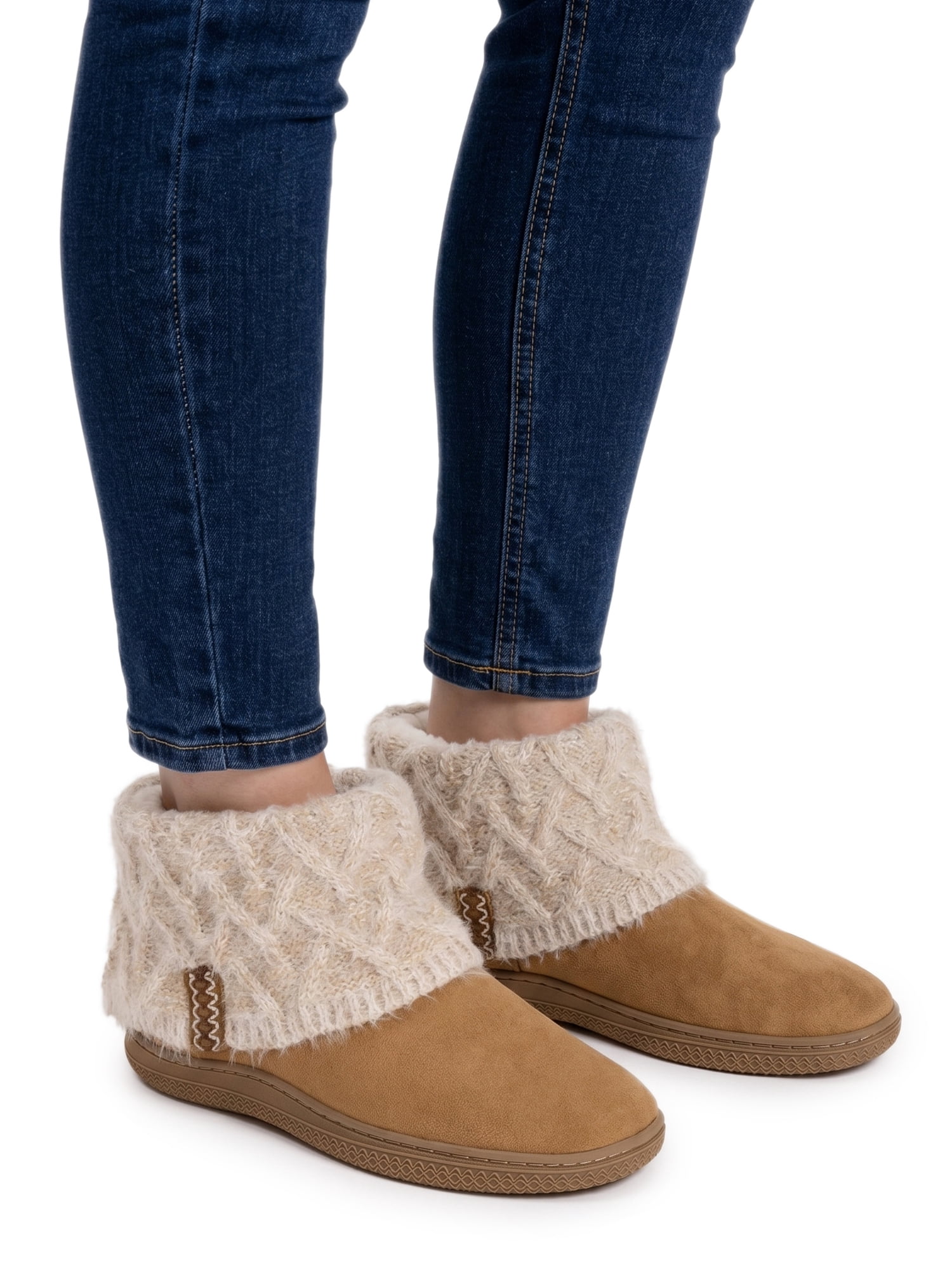 MUK LUKS Women's Cable Knit Bootie Slipper