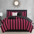 thumbnail image 1 of Juego de Ropa de Cama Juicy Couture Cabana a Rayas Reversible Talla King, 1 of 7