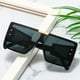 thumbnail image 3 of Gafas de sol de moda para hombres y mujeres, gafas de montura elegante, gafas de sol a prueba de rayos UV para mujeres, 3 of 5