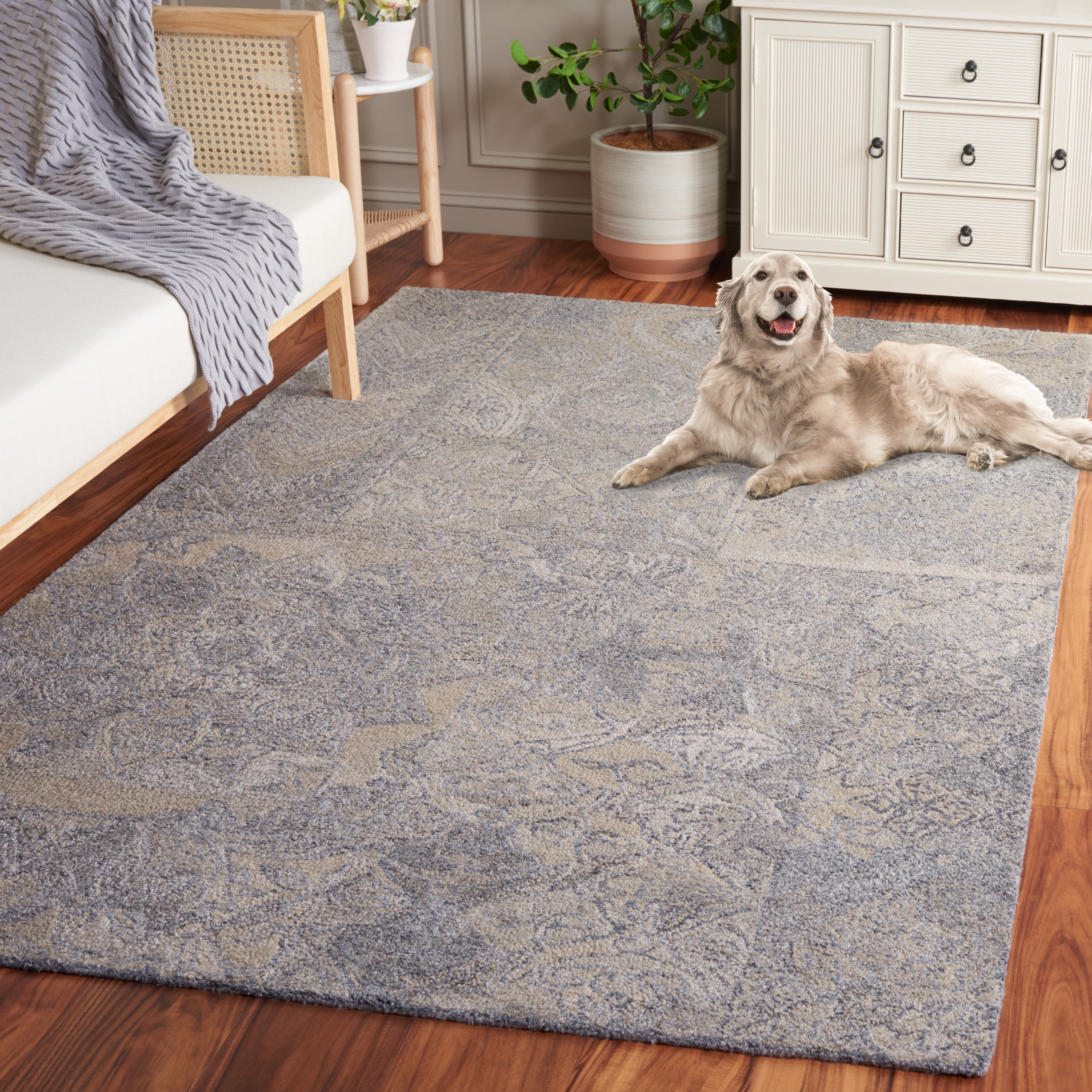 SAFAVIEH Abstract Gloria Geometric Area Rug, Beige/Gray, 6' x 9'