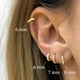 thumbnail image 3 of Pendientes de aro minimalistas de acero inoxidable, aretes de circonita de cristal, pequeños, Huggie, delgados, para cartílago, hélice, Tragus, Piercing, joyería, 2 piezas, 3 of 4