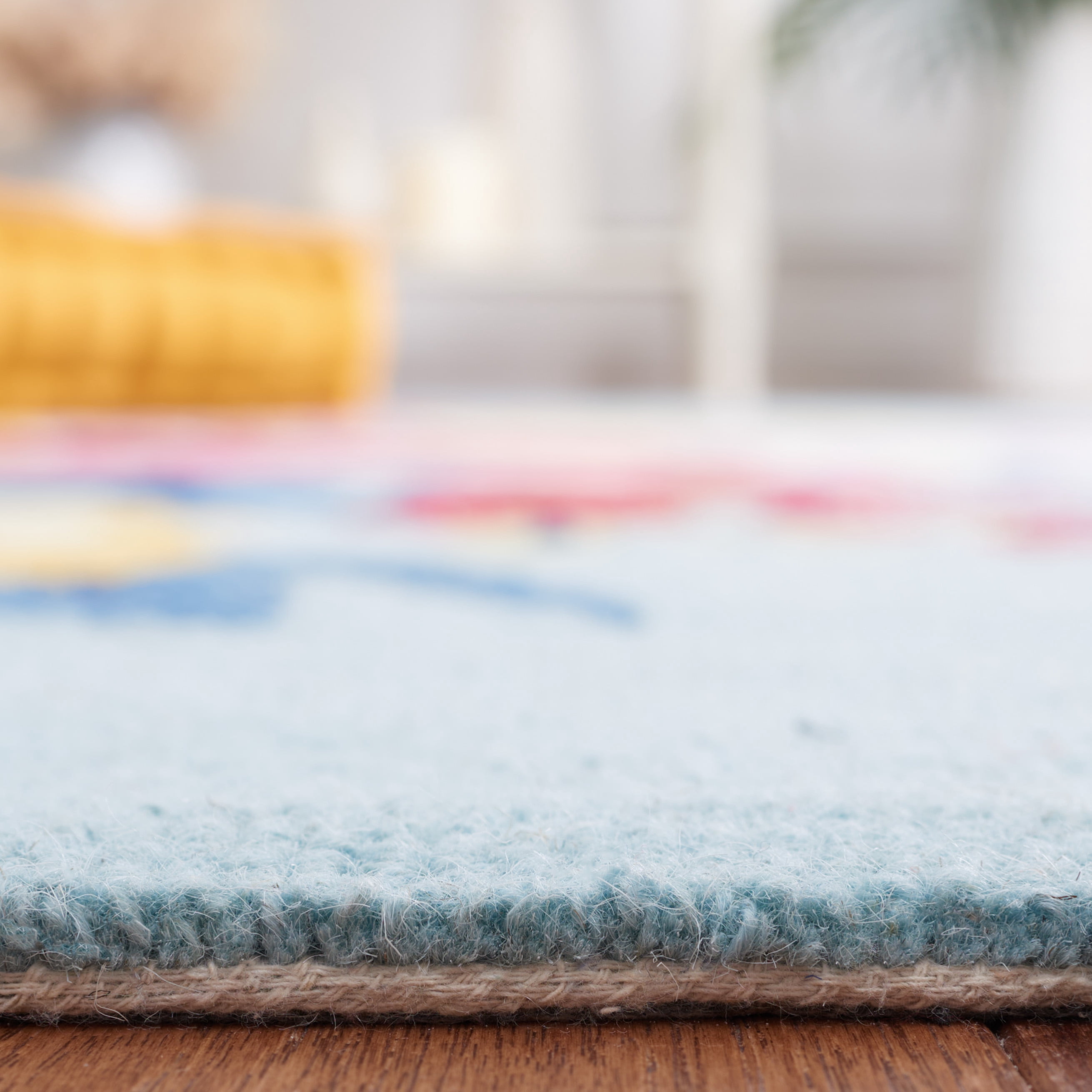 Safavieh Chelsea Ainsley Floral Area Rug, Blue/Rose, 8' x 10'