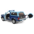 thumbnail image 4 of Greenlight 1996 Ford Bronco XLT Massachussetts State Trooper Police Truck Blue 1:18, 4 of 5