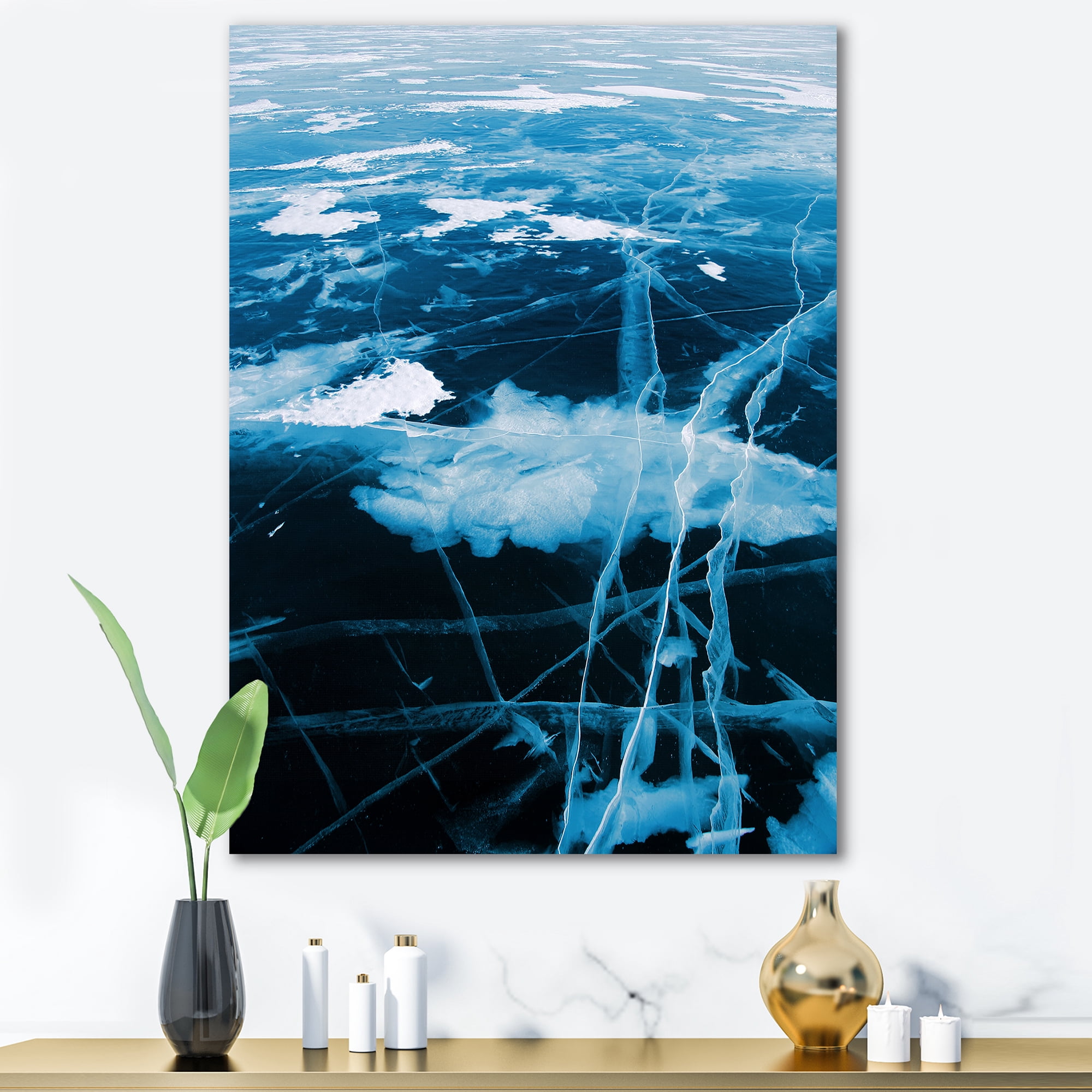 Designart ' White and Blue Ice Structure I ' Modern Canvas Wall Art Print