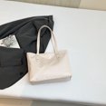 thumbnail image 1 of Elegante bolso de mano de gran capacidad para mujer, diseño moderno con estampado de cocodrilo, color sólido versátil, bolso de hombro sencillo., 1 of 5
