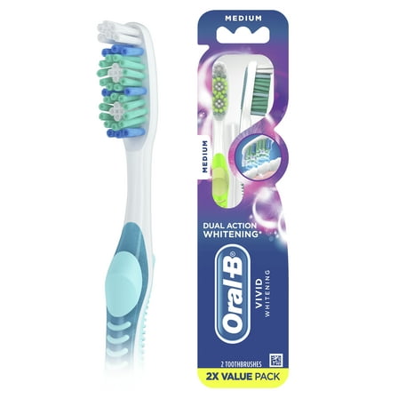 Oral-B Vivid Whitening Manual Toothbrush, Medium, 2 Count