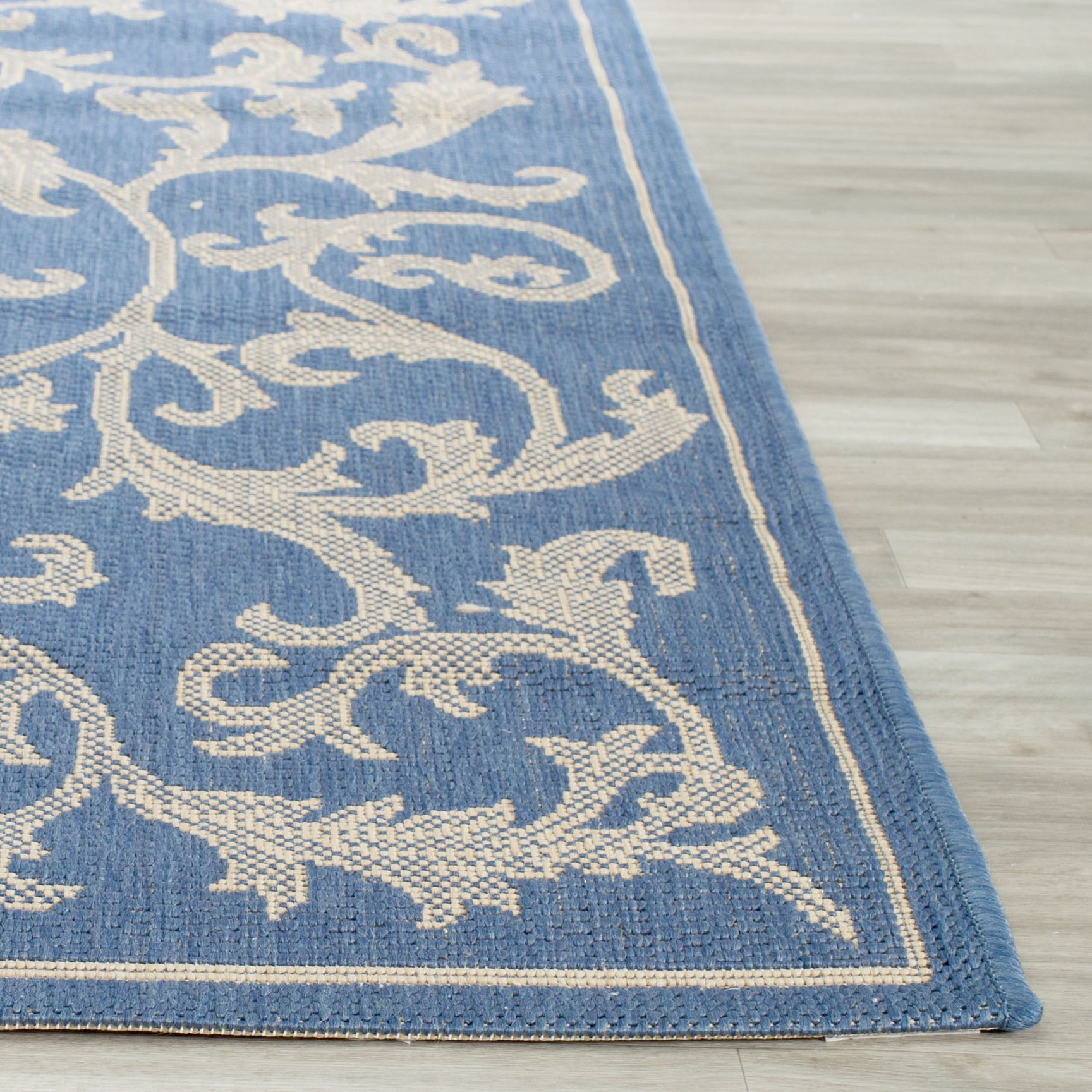 Safavieh Courtyard Kevin Floral Indoor/Outdoor Runner Rug, Blue/Natural, 2'3" x 14'