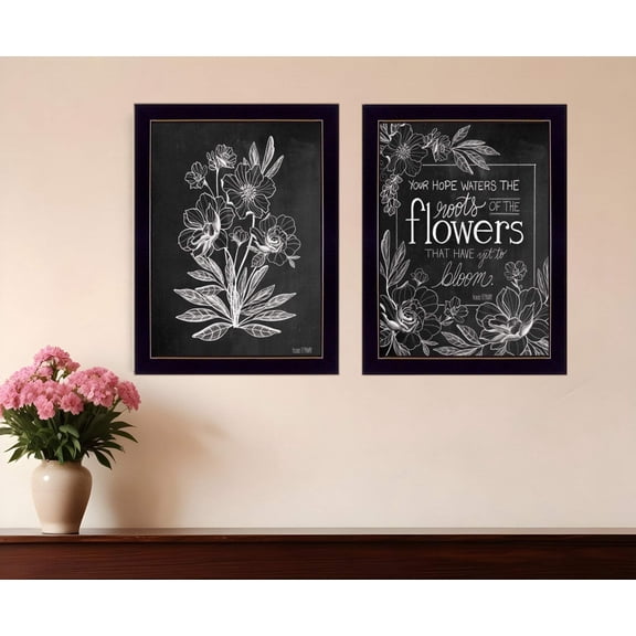 HomeRoots 407970 Vintage Flowers in Bloom Black Framed Print Wall Art - Set of 2