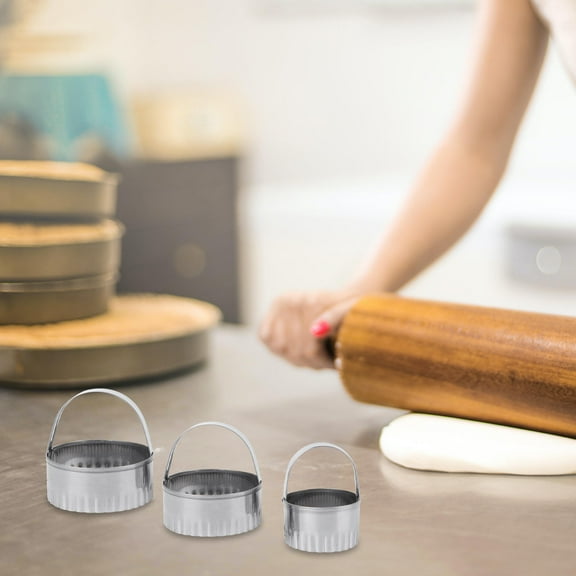 OUNONA Cookie Baking Rings Pastry Dough Cutter Round Fluted Edge 3Pcs
