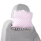 thumbnail image 1 of Almohada para reposacabezas del automóvil Unique Bargains, soporte para cuello ergonómico y cómodo, algodón/espuma de memoria, ancho ajustable, blanco/rojo, 1 Pcs para conducción y viaje, 1 of 7