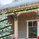 thumbnail image 5 of Guirnalda de luces LED navideñas de 280 cm, PVC verde, funciona con pilas, bolas blancas brillantes y temporizador incluido | Decoración para interiores y exteriores, repisas, porches y escaleras., 5 of 9