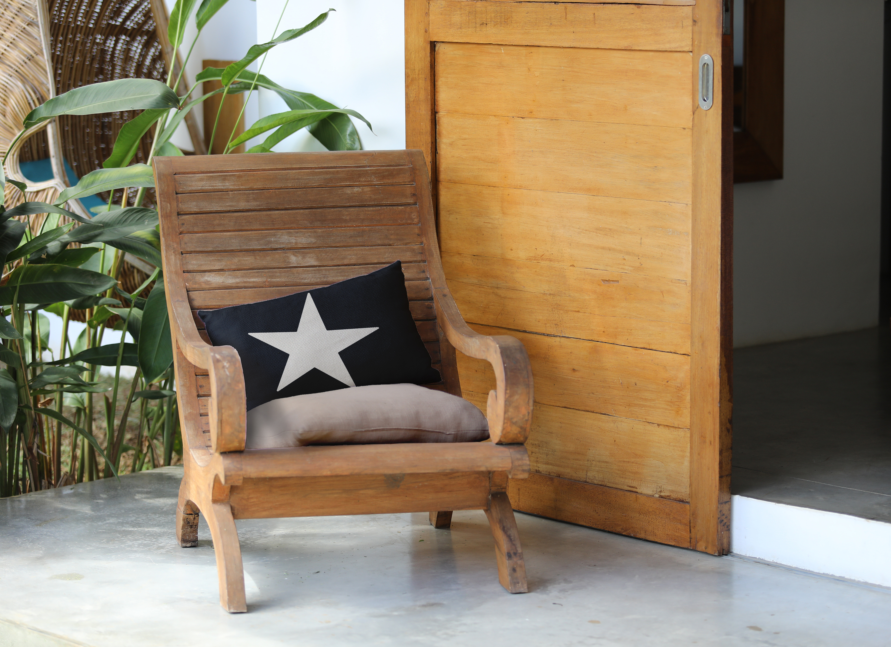 Simply Daisy 14" x 20" Big Star Nautical Decorative Indoor Pillow