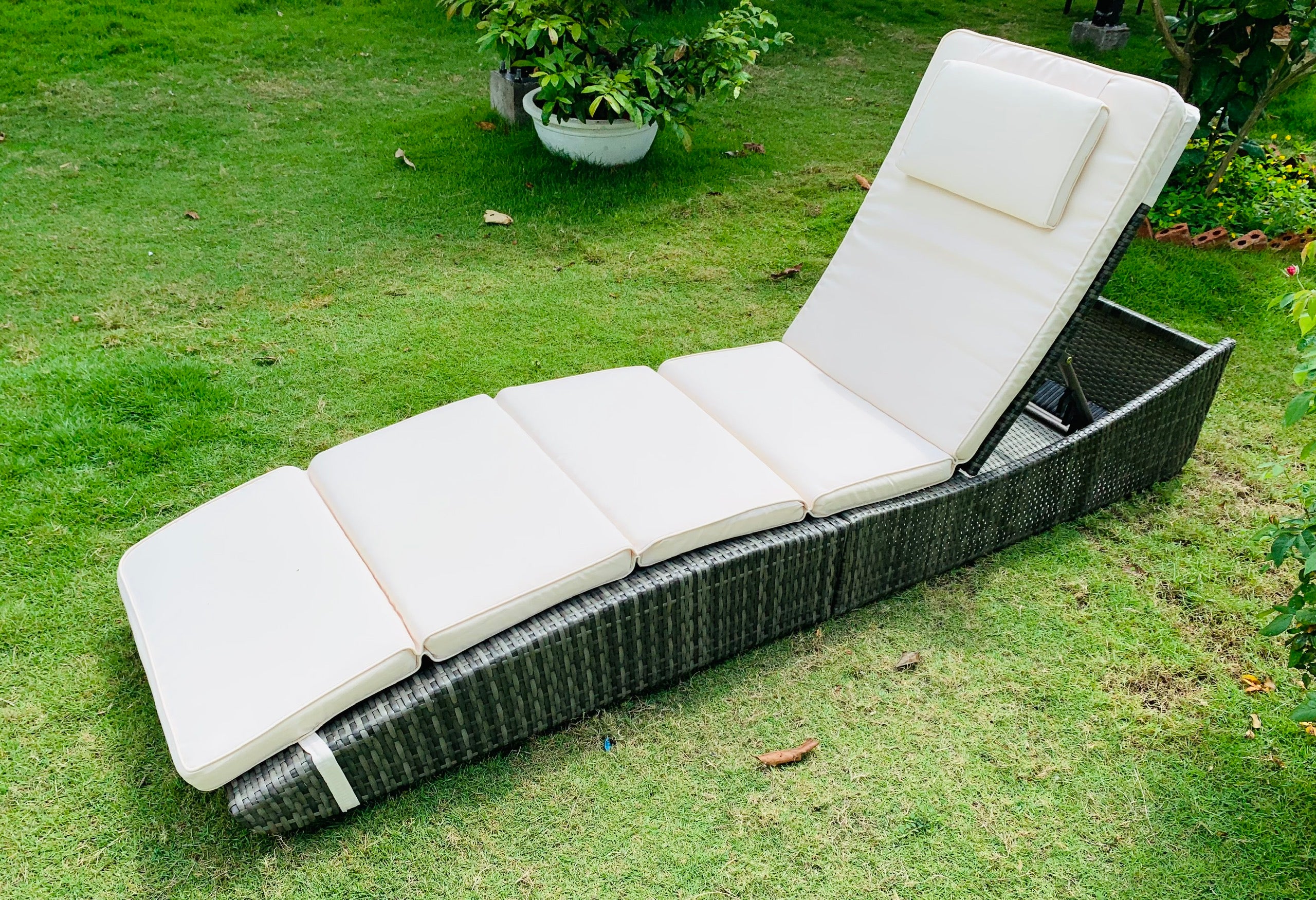 Outdoor Foldable Chaise Pool Lounge Chair Folding Wicker Rattan Sun Bed Patio Couch Reclining Lounger Adjustable Padded Backrest Pillow Assembled - image 2 of 5