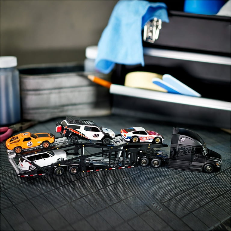 Hot Wheels Elite 64 Freightliner Cascadia - Hot Wheels Collectors