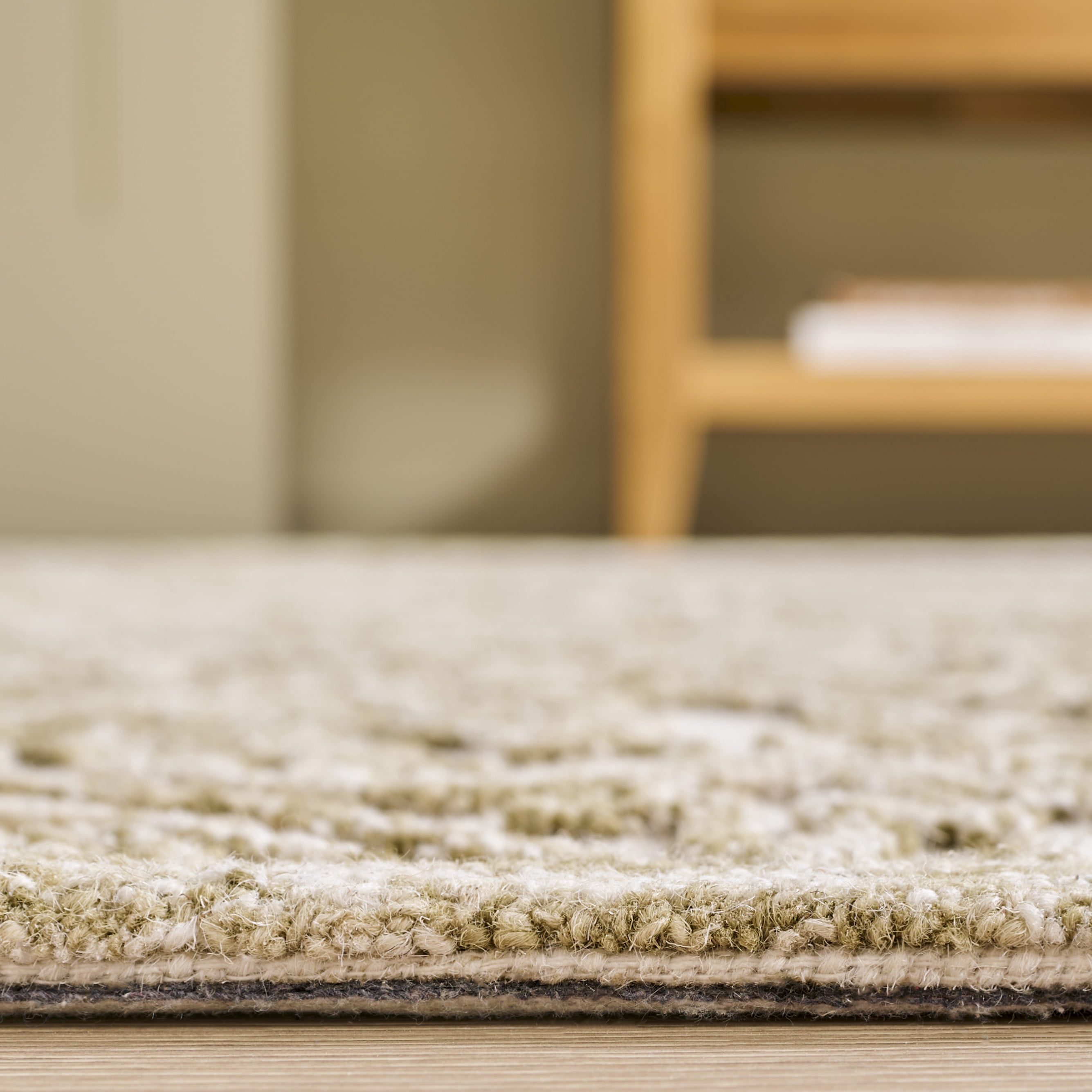 Safavieh Martha Stewart Trace Justina Floral Area Rug, Ivory/Sage, 8' x 10'