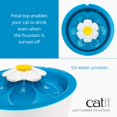 thumbnail image 2 of Fuente de agua Catit LED Flower para gatos, 3 litros, con filtro de triple acción, 2 of 9