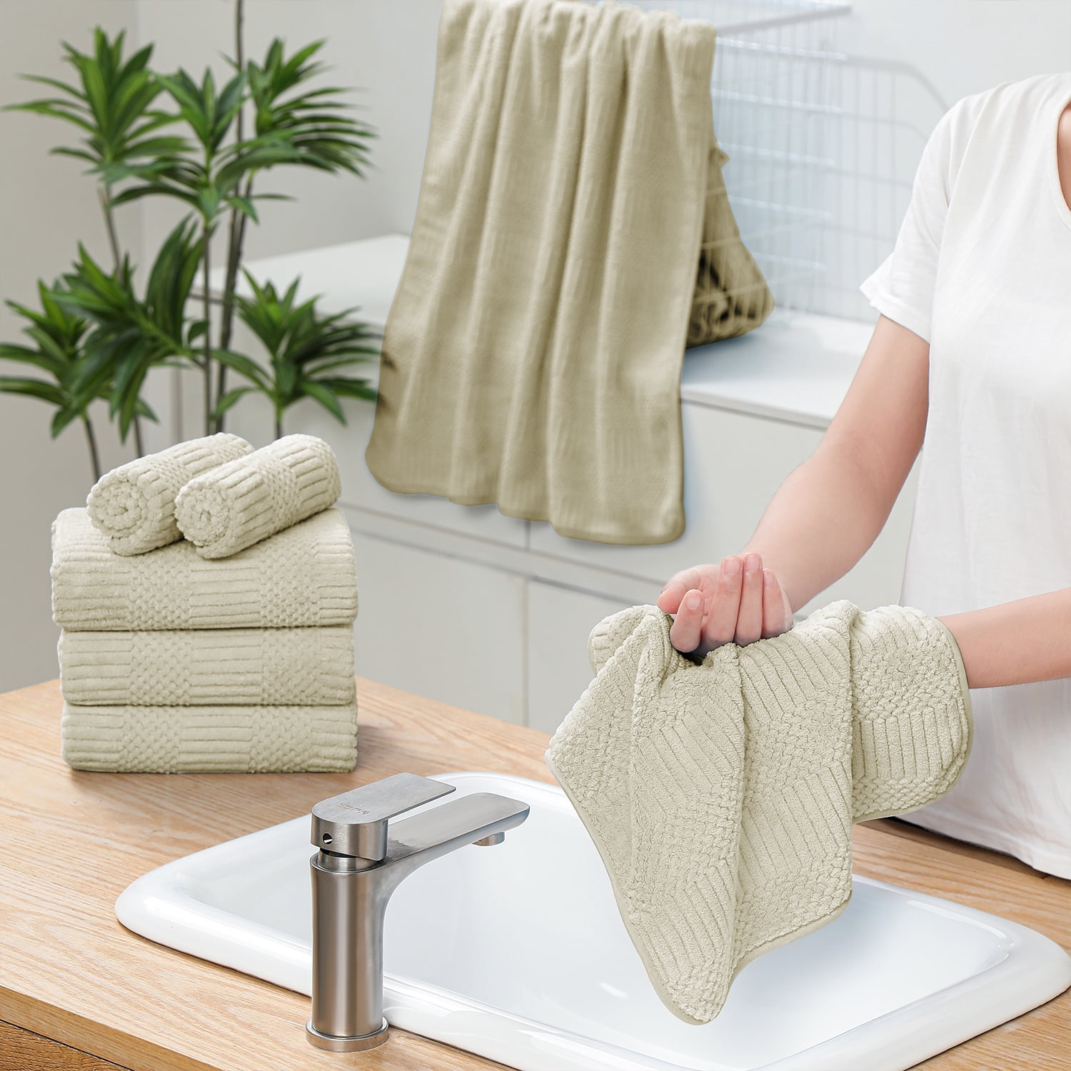 Beartech 18 Piece Bath Towel Set-6 Bath Sheet,6 Hand Towel,6 Washcloths Ultra Soft Microfiber Towels,Luxury Shower Towel,Quick-Dry & Highly Absorbent Bathroom Towels for Family,Hotel Spa-Camel