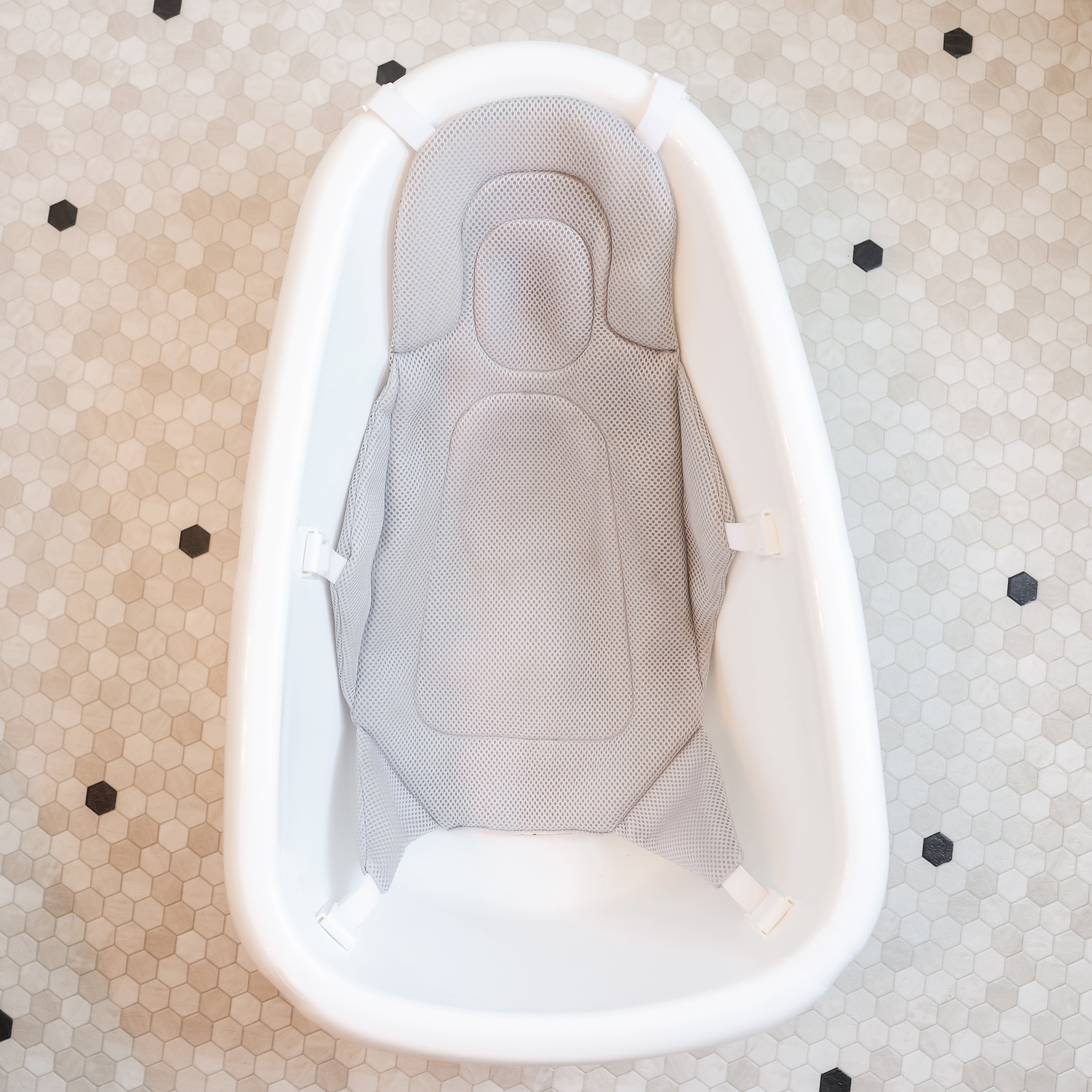 Regalo Baby Basics Grow with Me Bath Tub, 3-in-1 Bath Tub