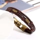 thumbnail image 3 of Fiudx Brazalete de Cuero, Brazalete Dorado, Pulsera de Acero Inoxidable, Accesorio de Moda para Hombre, Ropa Informal Formal, Mejora Tu Estilo Diario, Cuero Sintético de Primera Calidad, Talla 19 Cm., 3 of 5