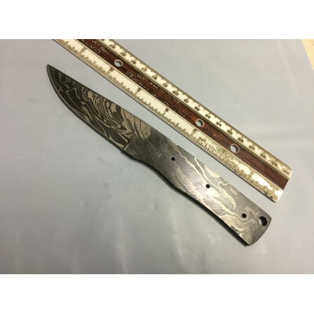 7.5 inches long hand forged Damascus steel blank blade skinning knife with 3 Pin holes and an inserting hole 3 inches cutting edge pocket knife blank