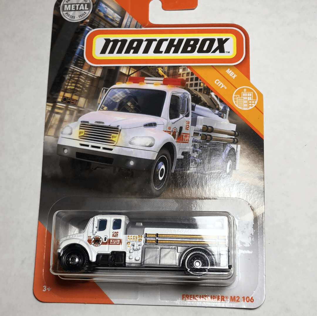 N38 Matchbox Freightliner M2 106 2019-048 