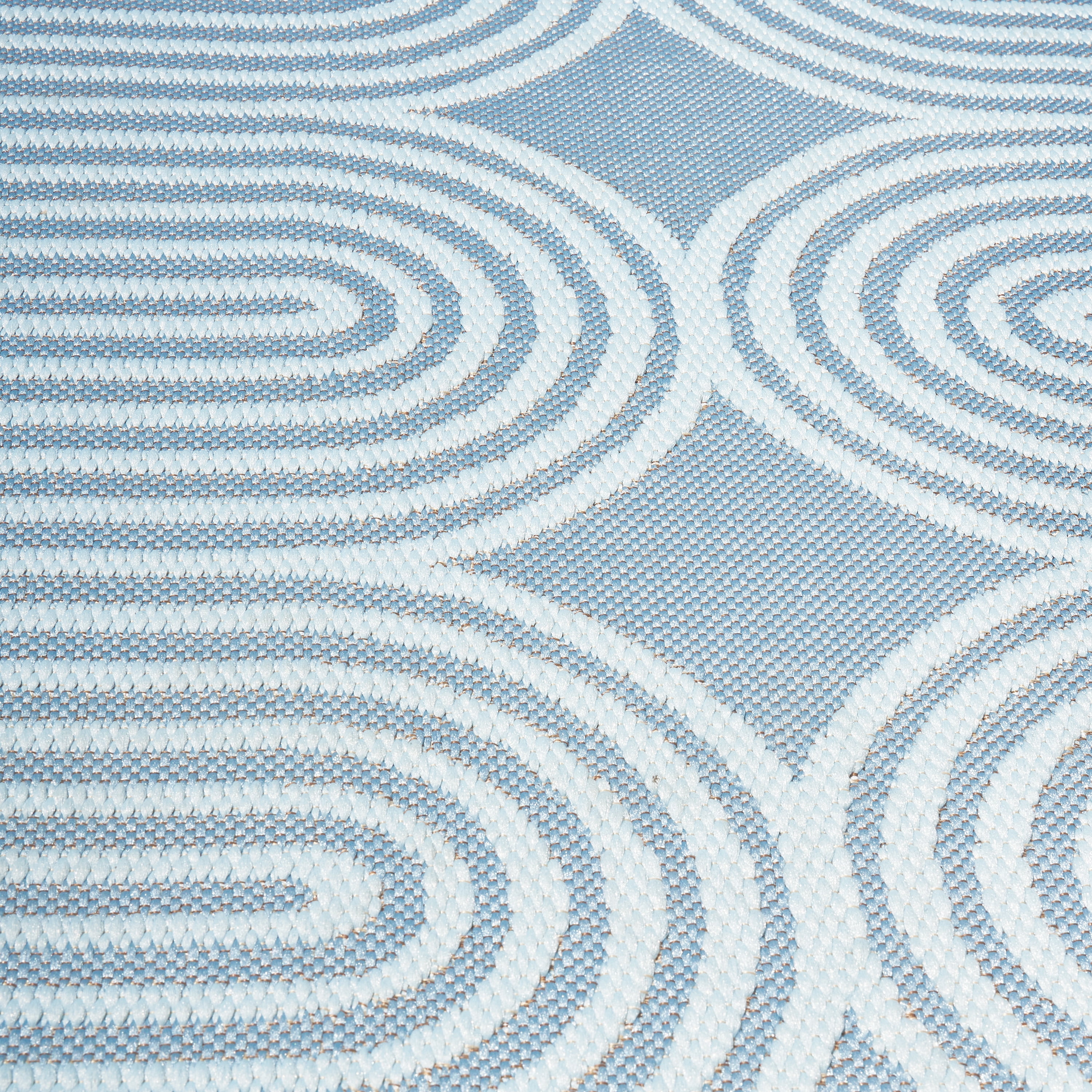 Beautiful 5' x 7' Arches Outdoor Rug by Drew Barrymore