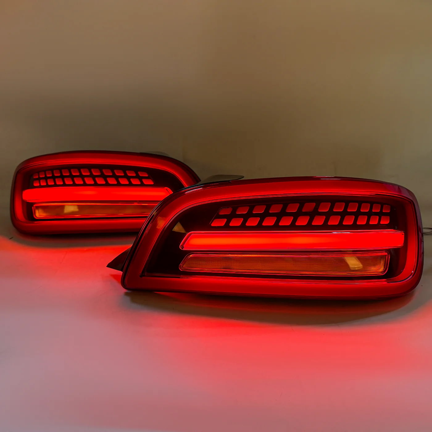 AMERICAN MODIFIED Pair LED Tail Lights w/Sequential Turn Signal for Honda S2000 AP2 04-09 Chassis