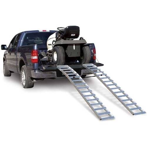 Le Nuove Rampe Di Gomma In Plastica Non Apribili Heavy Duty Vengono Utilizzate Per L'arrampicata In Auto Per Collegare La Rampa Del Cuscino Della Spalla Della Strada In Pendenza Della Tavola Le Nuove Rampe Di Gomma In Plastica Non Apribili Heavy Duty Vengono Utilizzate Per L'arrampicata In Auto Per Collegare La Rampa Del Cuscino Della Spalla Della Strada In Pendenza Della Tavola