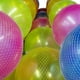 thumbnail image 2 of 25 Pelotas de Plástico Vinil Lisas Metálicas Para Inflar Colores Surtidos 8 1/2 Pulgadas, 2 of 3