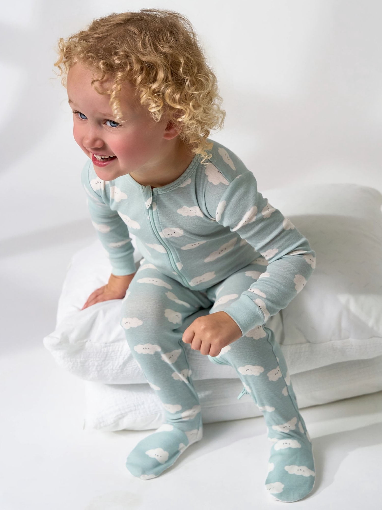 Gerber Baby and Toddler Neutral 2-Way Zipper Footed Unionsuits, 4-Pack, 0/3 Months - 5T