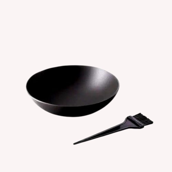 Henna Mixing Iron Bowl, Natural Hair Dye Making Wok kadai Without Handle in Iron, 300ml Capacity with Brush