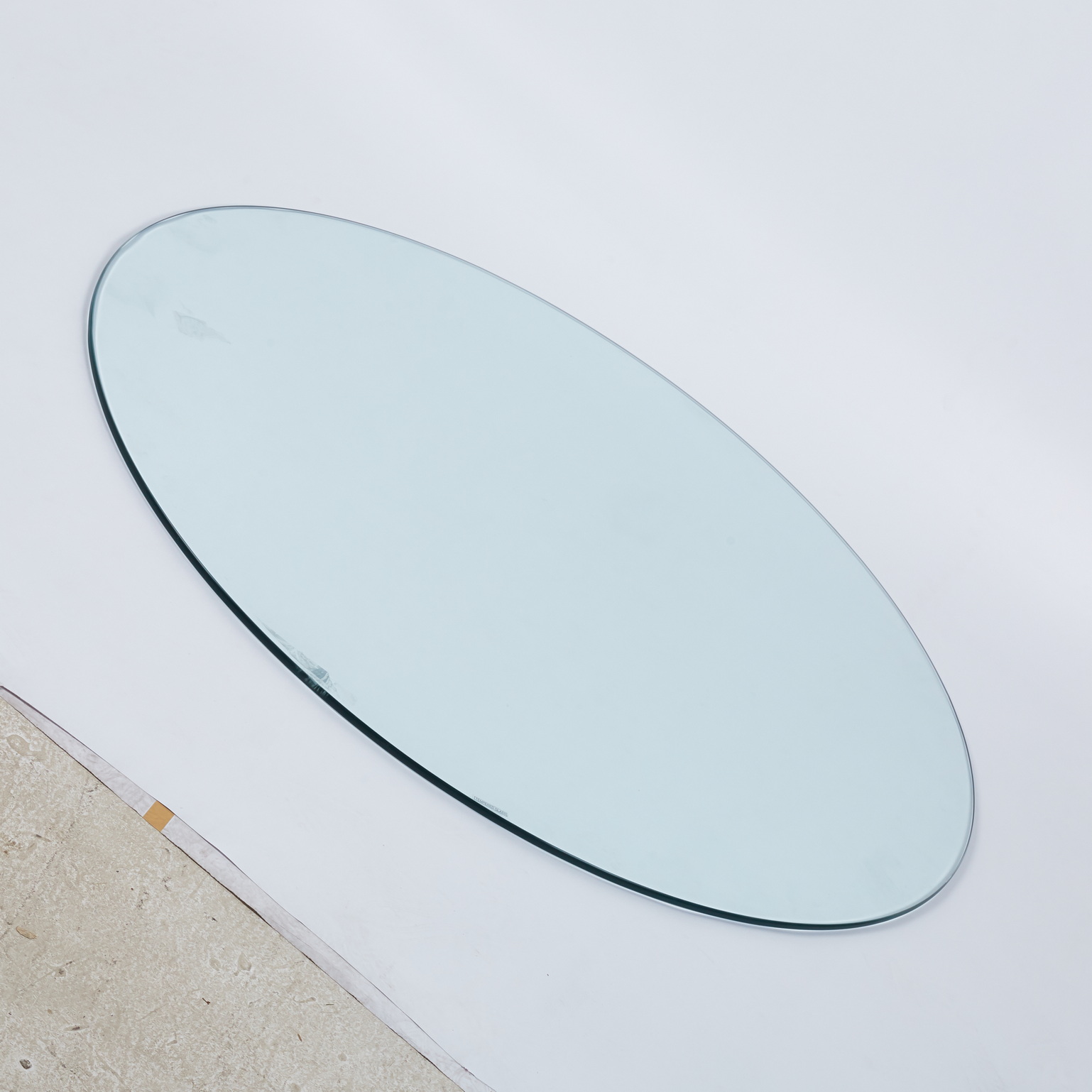 MAYEERTY 42.13in Round Tempered Glass Table Top, 2/5" Thick Beveled Polished Edge