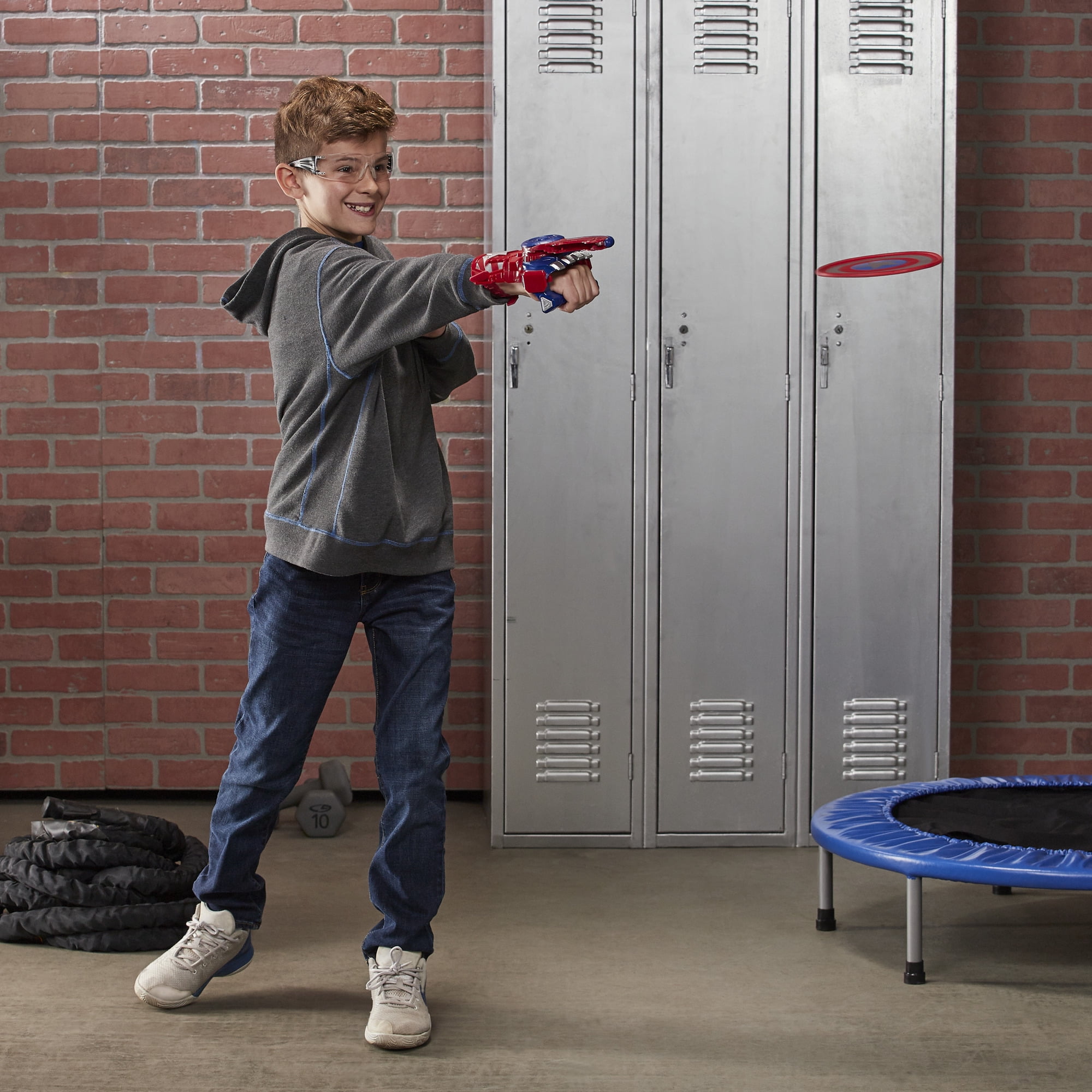 NERF Power Moves Marvel Avengers Captain America Shield Sling Disc-Launching Toy for Kids Roleplay, Kids Ages 5 and Up