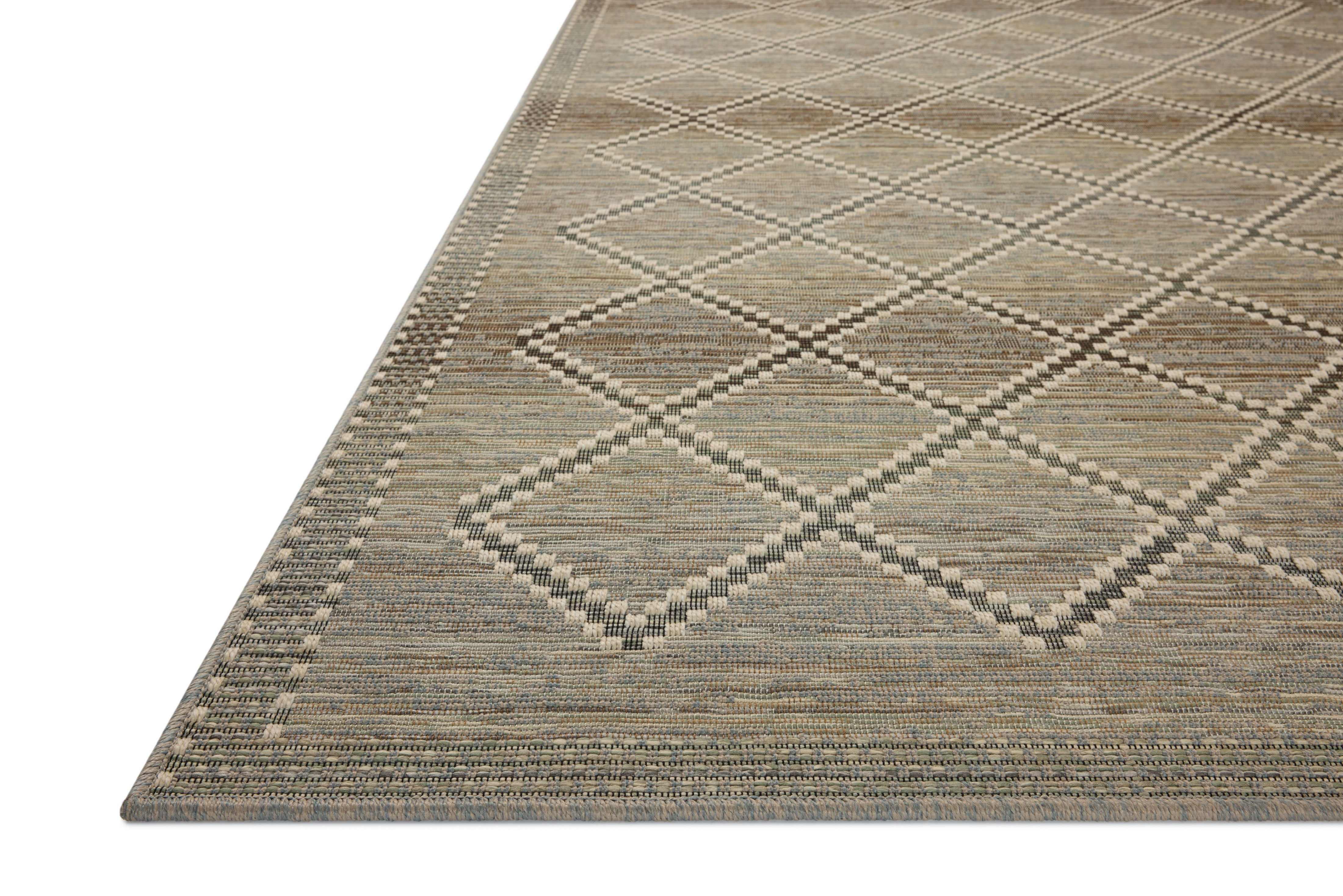 Loloi Saylor Stone / Ivory Indoor/Outdoor Area Rug