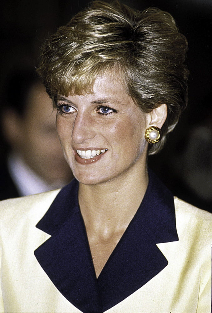 Princess Diana smiling Photo Print (24 x 30) - Walmart.com - Walmart.com
