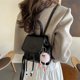 thumbnail image 3 of Bolso bandolera para mujer, moderno, sencillo e informal, de gran capacidad, con textura y elegante colgante, ideal para desplazamientos diarios, 2025, 3 of 5