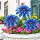 thumbnail image 1 of Estaca decorativa de jardín con flor de metal y acabado resistente a la oxidación para jardines, céspedes, patios y entradas de patios., 1 of 8