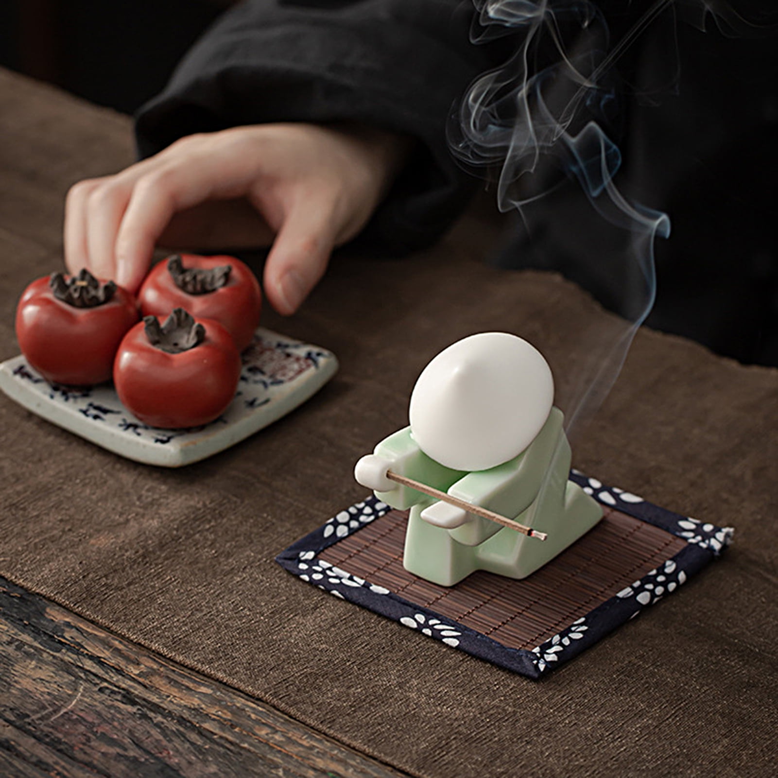 Deyuer Incense Stick Burner Unique Delicate White Porcelain Chinese Ceramic Samurai Censer Holder Home Decor for Home,B Green