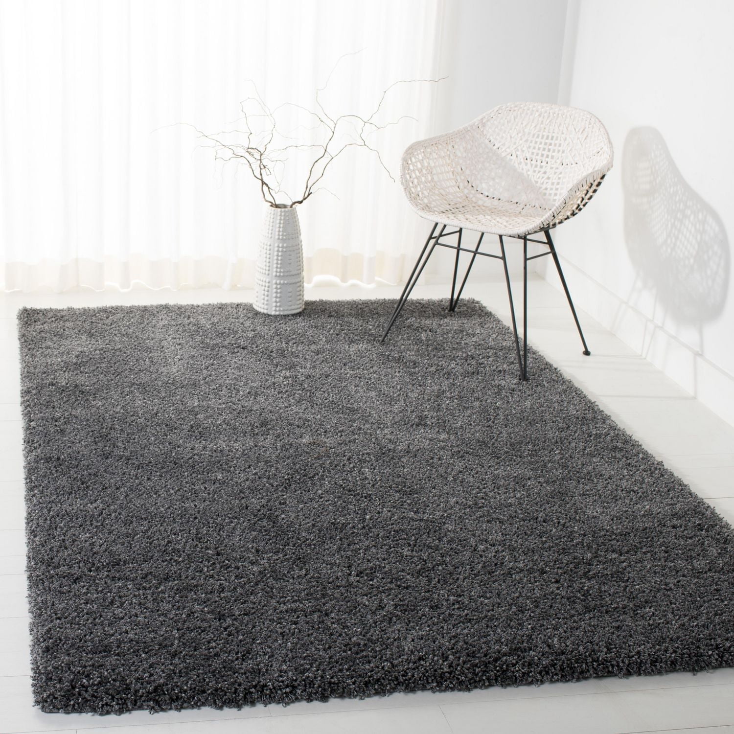 Safavieh California Solid Plush Shag Area Rug