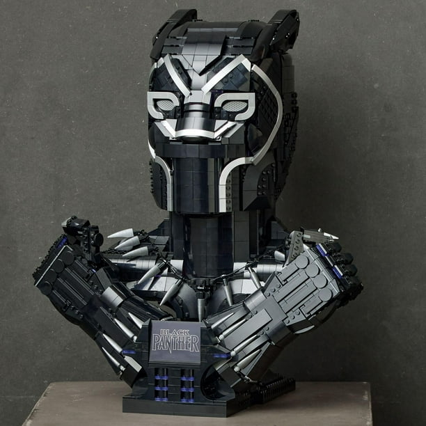 Black Panther スタチュー Black Panther 76215 | Marvel | Buy online at the Official LEGO
