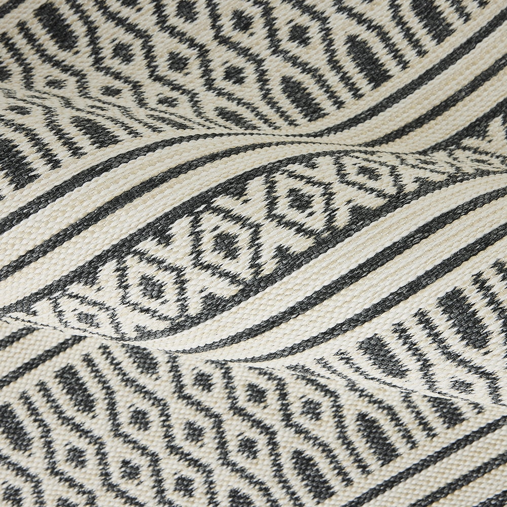 Better Homes & Gardens Reversible Outdoor Rug, 5 ft x 7 ft, Polypropylene, Dark Gray