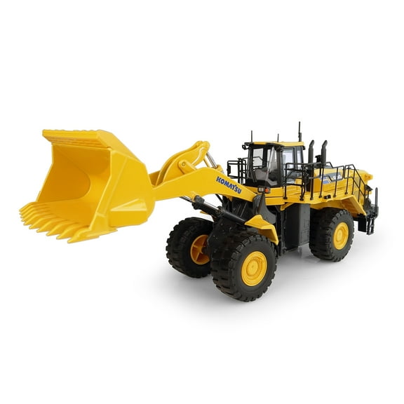 Komatsu WA600-8 Wheeled Loader 1/50 Diecast Model by Universal Hobbies