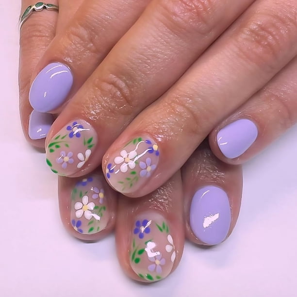 Uñas postizas adhesivas Tyuimhx moradas con flores, cortas y ovaladas, 24 piezas