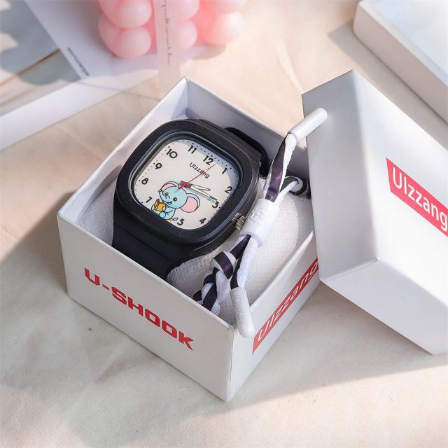 Lindo reloj de silicona, moderno reloj deportivo con correa cuadrada y luz nocturna para estudiantes
