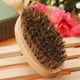 thumbnail image 4 of Brocha De Afeitar Ovalada Para Bigote Y Cepillo Para Limpiar El Cabello Facial Para Hombres, 4 of 7