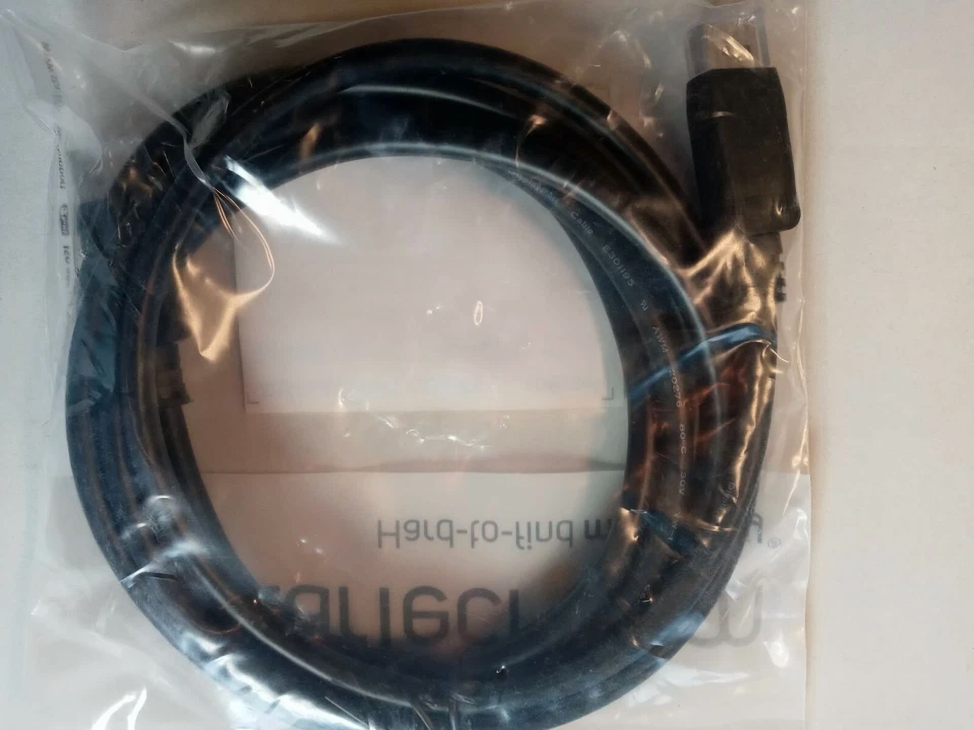 RHEA- Displayport 10/ Ft - 3M Cable With M/M Latches