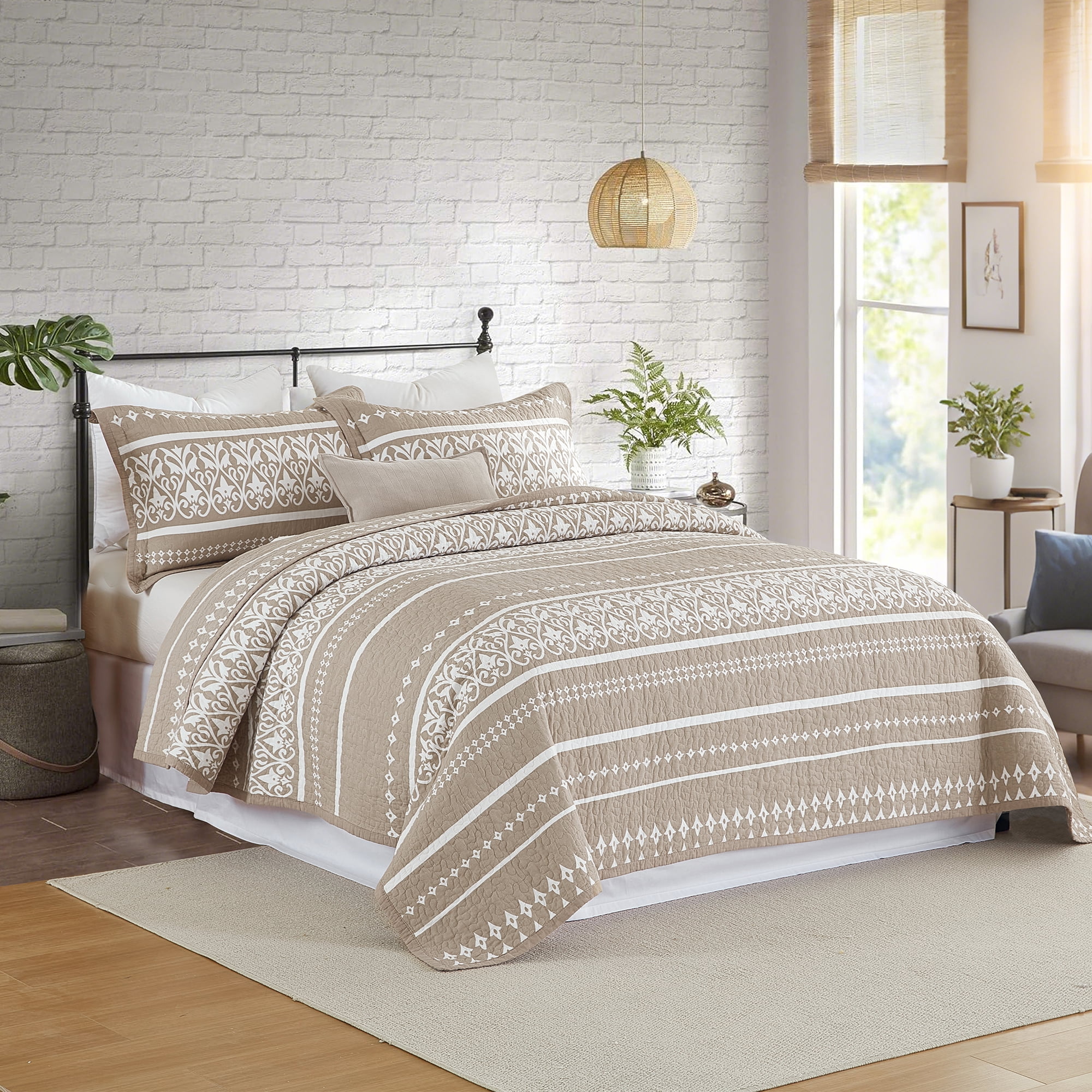 BCOTTOND Boho Quilt Set Queen 3-Piece, 100% Cotton Farmhouse Bedding, Warm Tan & Taupe Bohemian Pattern, All-Season Lightweight Coverlets