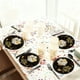 thumbnail image 5 of 20 platos de papel ovalados para Año Nuevo | Vajilla desechable para fiestas en negro y dorado | 2 tamaños para postres y pasteles | Artículos para celebraciones navideñas, 5 of 5